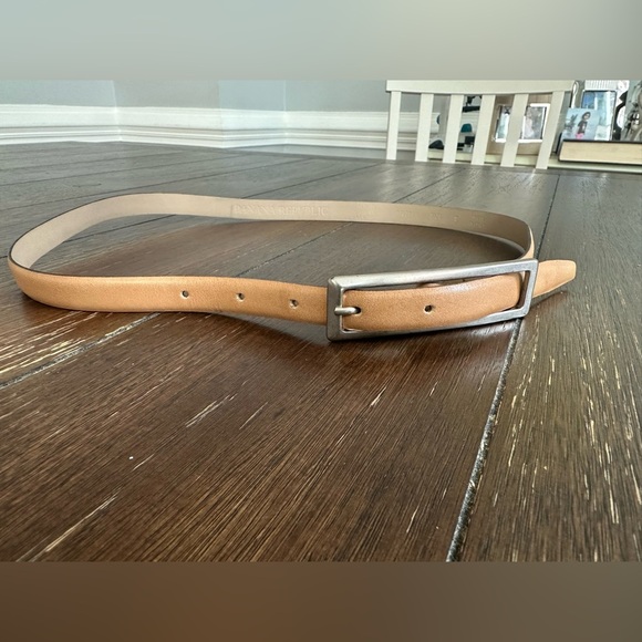 Banana republic belt - Picture 1 of 10